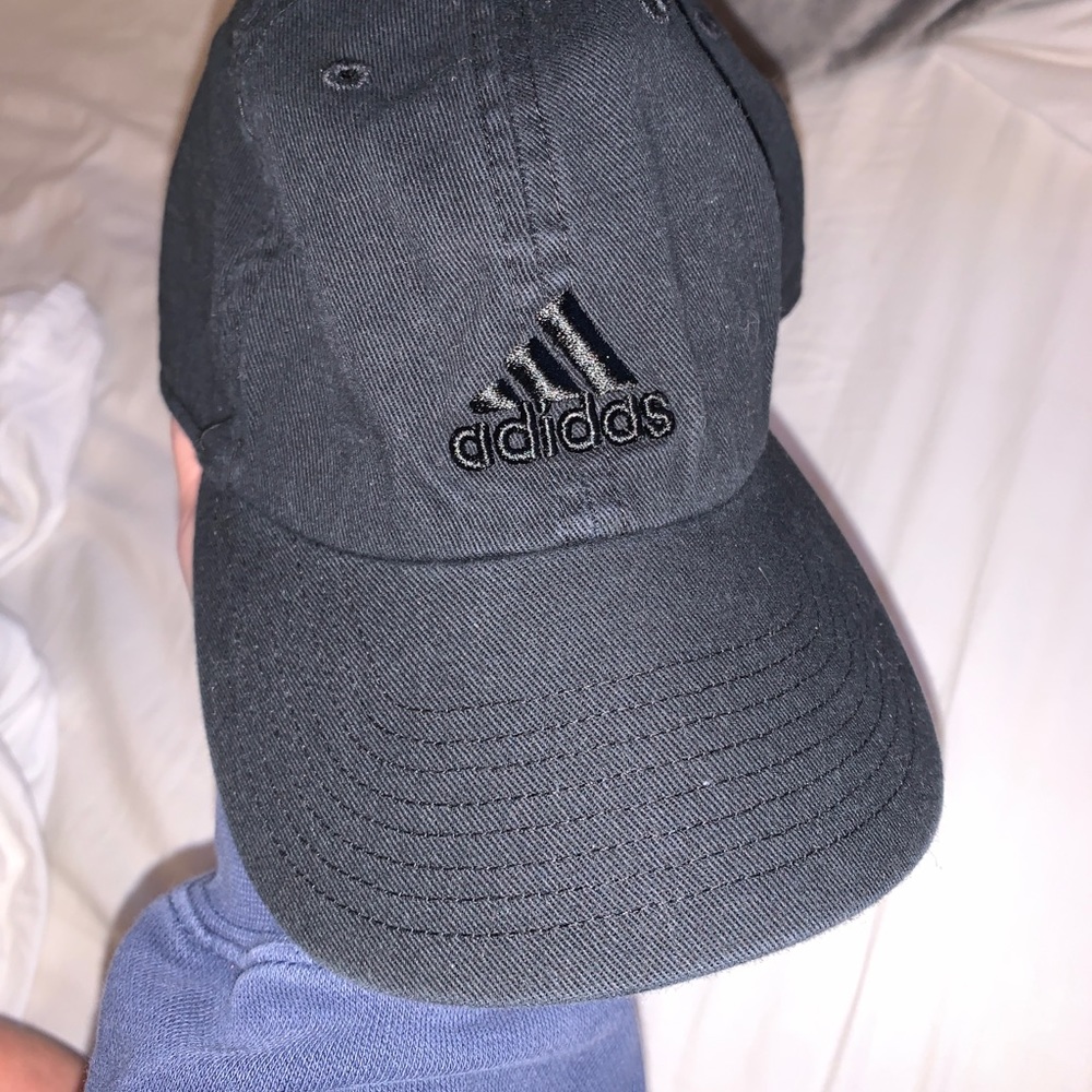Adidas black baseball hat